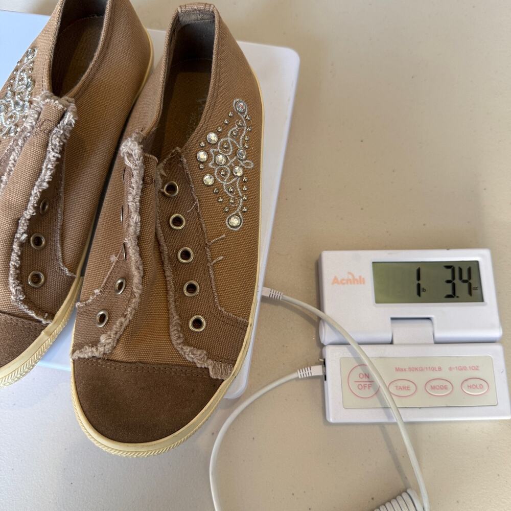 Y2K Vtg Paris Blues Womens Sneakers Brown Rhinestone Slip-On Bilng Casual Size 8 - Picture 9 of 9